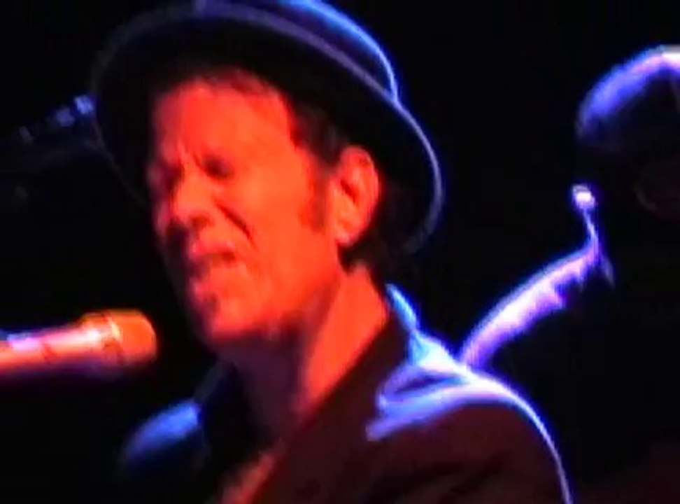 invitation to the blues Tom Waits Live In Berlin 2004