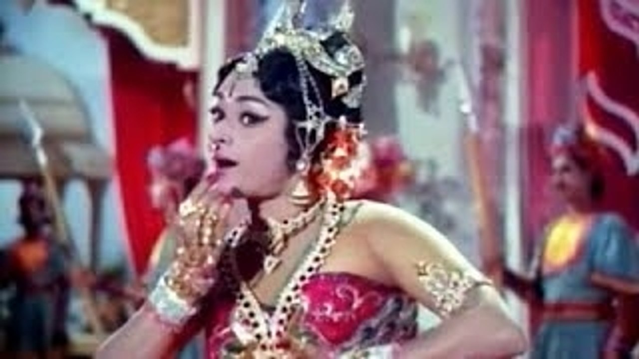 Karai yeri Meen Vilaiyaadum - Sivaji Ganesan, Padmini - Tamil Classic Song - Thirumal Perumai