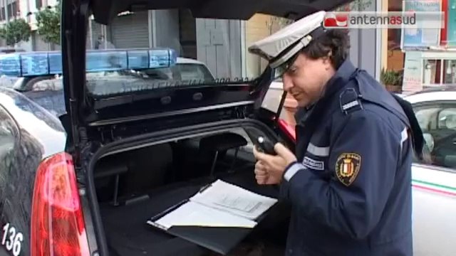 TG 24.02.14 Bari: investe donna incinta e fugge, preso pirata della strada
