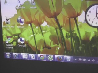 Huong dan su dung may chieu 3D - VNPC.com.vn