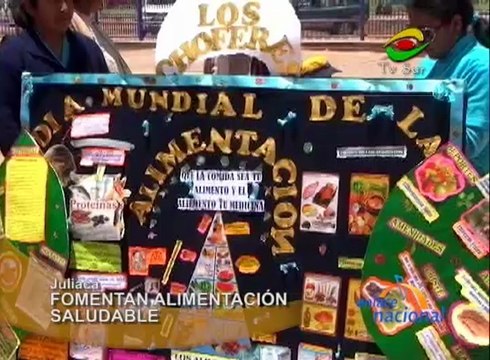 En Juliaca, con el objetivo de fomentar el consumo platos típicos con valor nutritivo se realizó una exhibición de comidas organizada por la Red de Salud San Román.