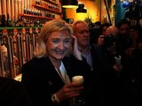 Les coulisses de la visite de Marine Le Pen au Salon de l'agriculture - 25/02