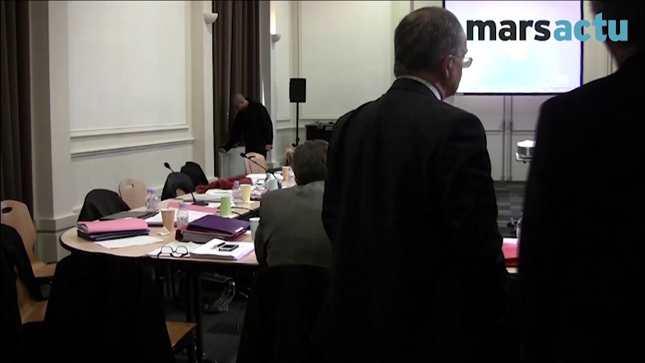 Le conseil de surveillance ajourne la commande des nouveaux navires