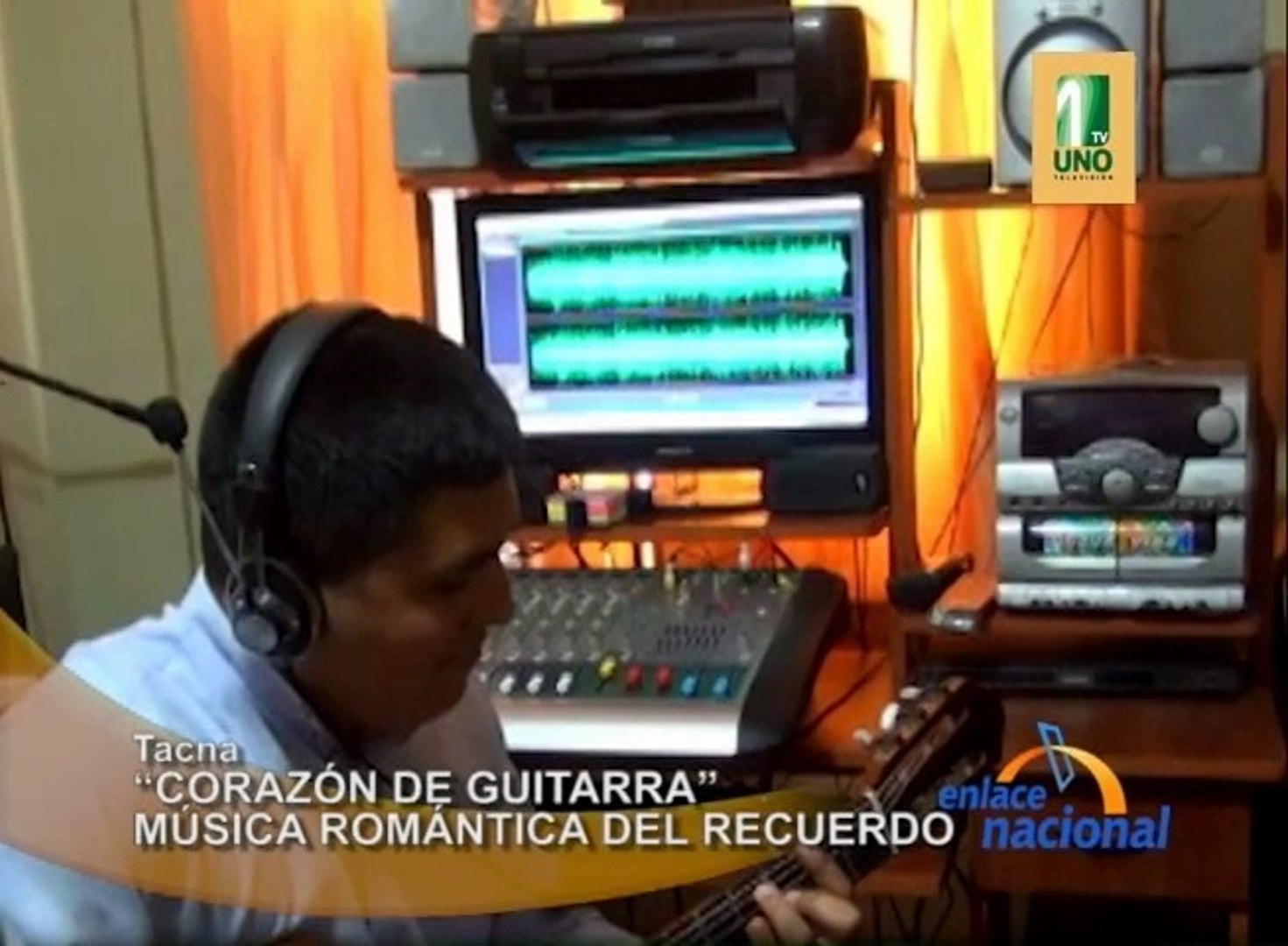 En Tacna,  corazón de guitarra música romántica del recuerdo es la propuesta de Juan Carlos Calderón