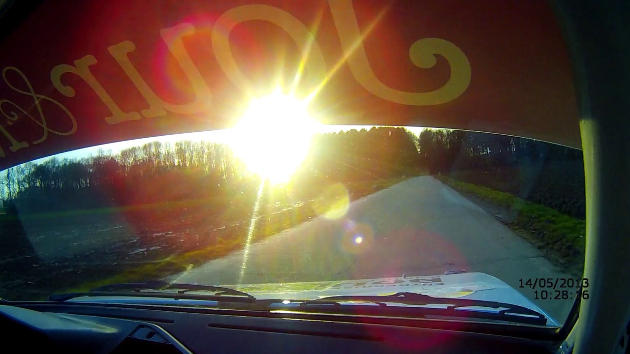 boucles clavieroises ES 10 les avins Grosjean-Bollette peugeot 205 2/5