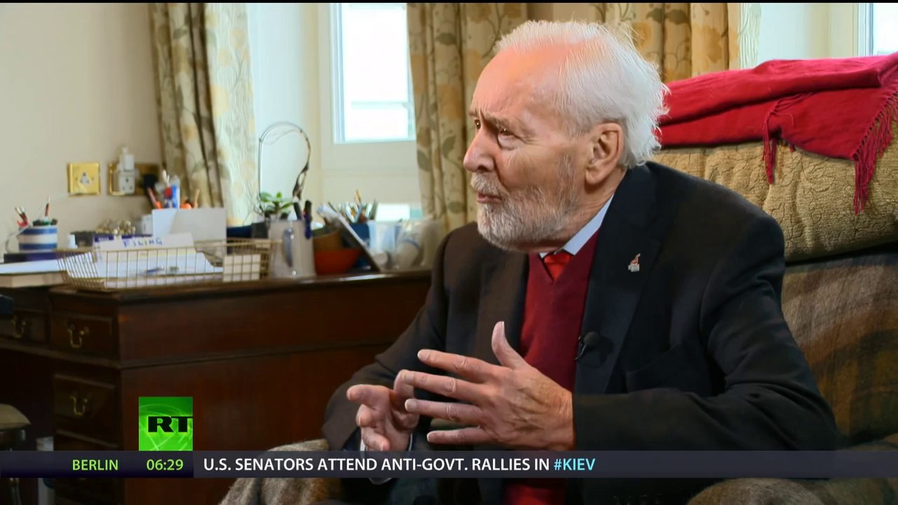 Big Benn: Blair committed war crimes in Iraq