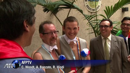 Gays de Sochi se casam em Buenos Aires