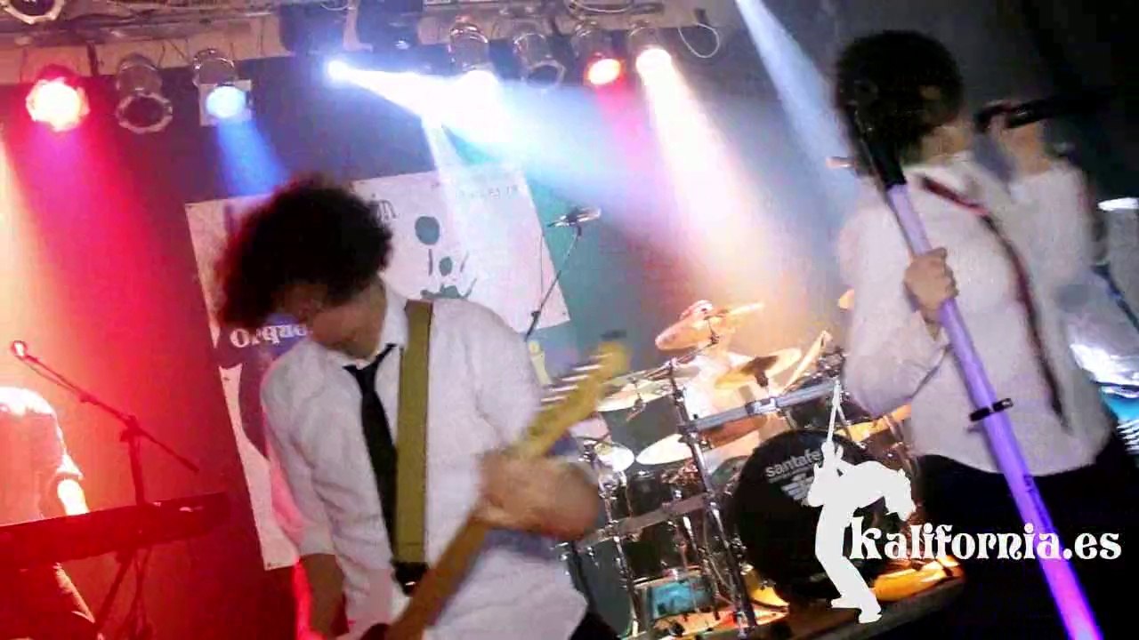 locked out of heaven- kalifornia orquesta fiestas