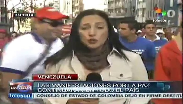 Miles de venezolanos se movilizan en Caracas por la paz