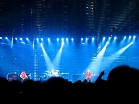 u2 saitama with or without you