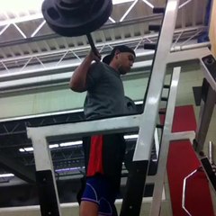 02/26/2014 531 c1 w1 250/5 squat. First time with knee sleeves.