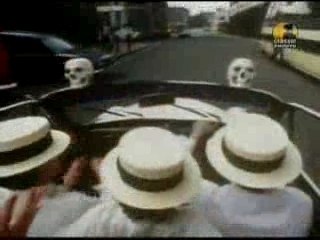 MADNESS - DRIVING IN MY CAR