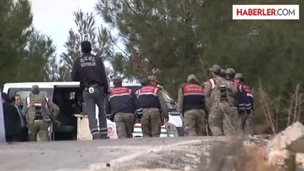 Gaziantep'te Mezarlıkta Ceset Arandı