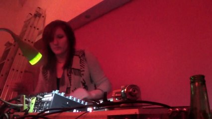 Poison Lips // Deadline Party 3 - Psychoquake