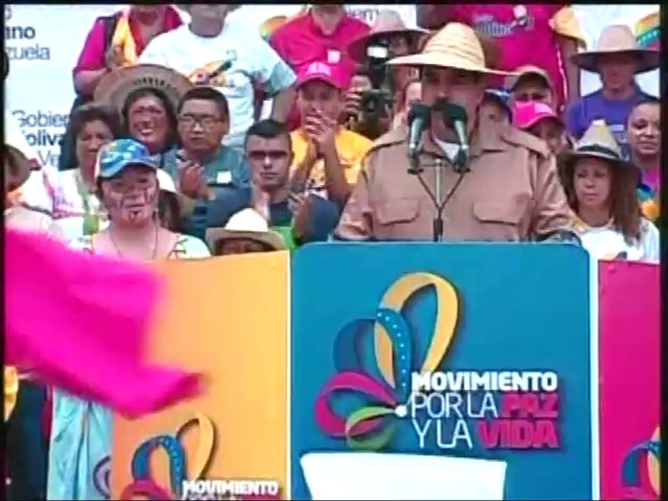 Maduro: Aprobé 198 millones de bolívares para proyectos socioproductivos indígenas