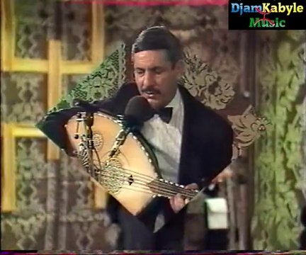 Youcef ABDJAOUI (Lkas N' Crav / Ruh Ayahviv Ruh) Clip Kabyle
