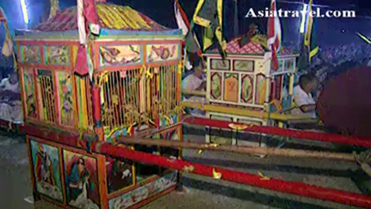 Phuket Vegetarian Festival, Thailand by Asiatravel.com