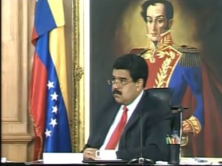 Empresarios prometen contribuir a la paz desde el sector económico