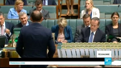 JOURNAL DE L'ÉCONOMIE - Qantas replonge dans le rouge