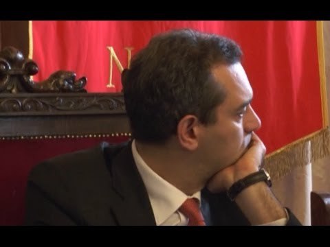 Napoli - Si sgretola il gruppo consiliare dell'Italia dei Valori (26.02.14)