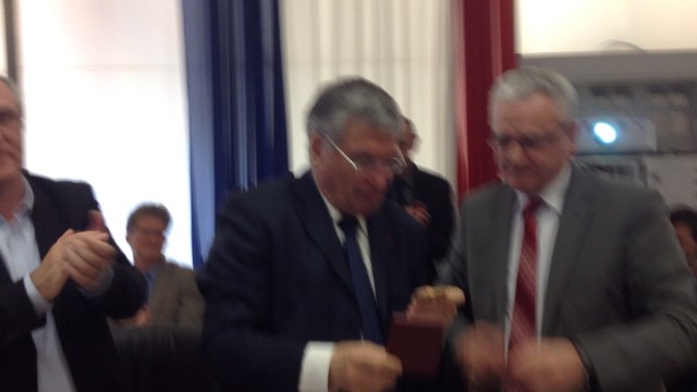 Le dernier conseil municipal de Jacques Auxiette