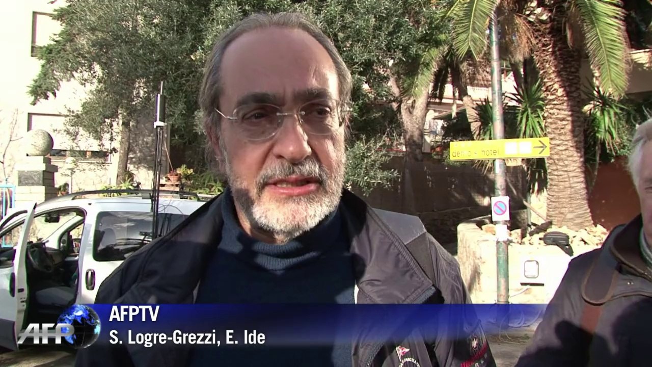 Concordia: arrivée du capitaine Schettino sur le port du Giglio