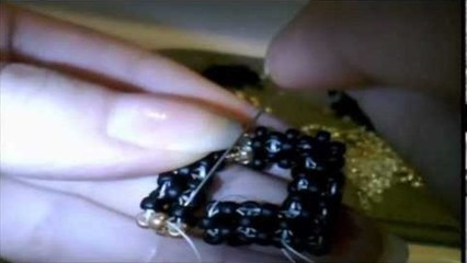 DIY Tutorial | Quadrato vuoto RAW3d (right angle weave)