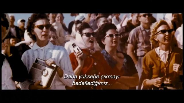 Yıldırlararası Türkçe Altyazılı Fragmanı