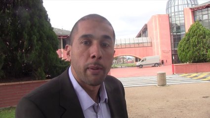 Je réside avenue de Buros