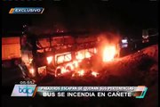 Bus interprovincial repleto de pasajeros se incendió en la Panamericana Sur (1/2)