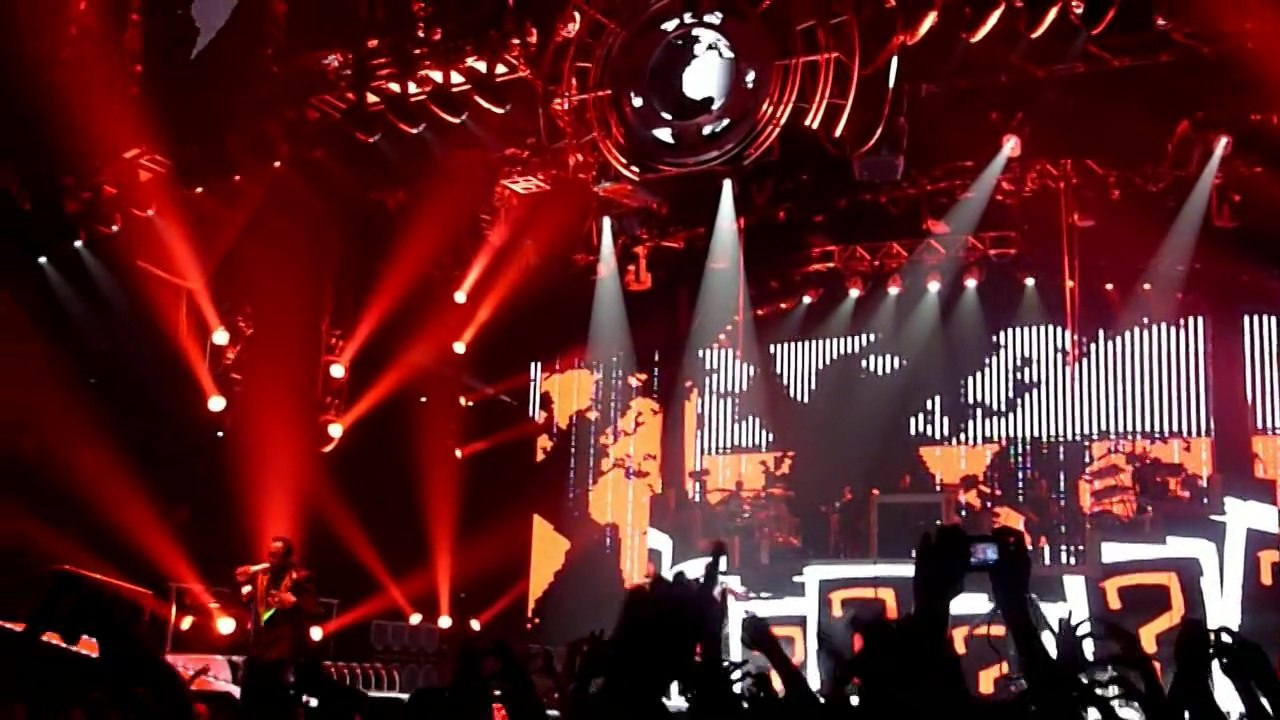 The Black Eyed Peas : The E.N.D. World Tour - Bercy, Paris : Where is the Love