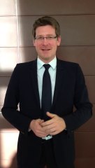 Pascal Canfin lance un défi pour l'égalité femmes-hommes à Christiane Taubira