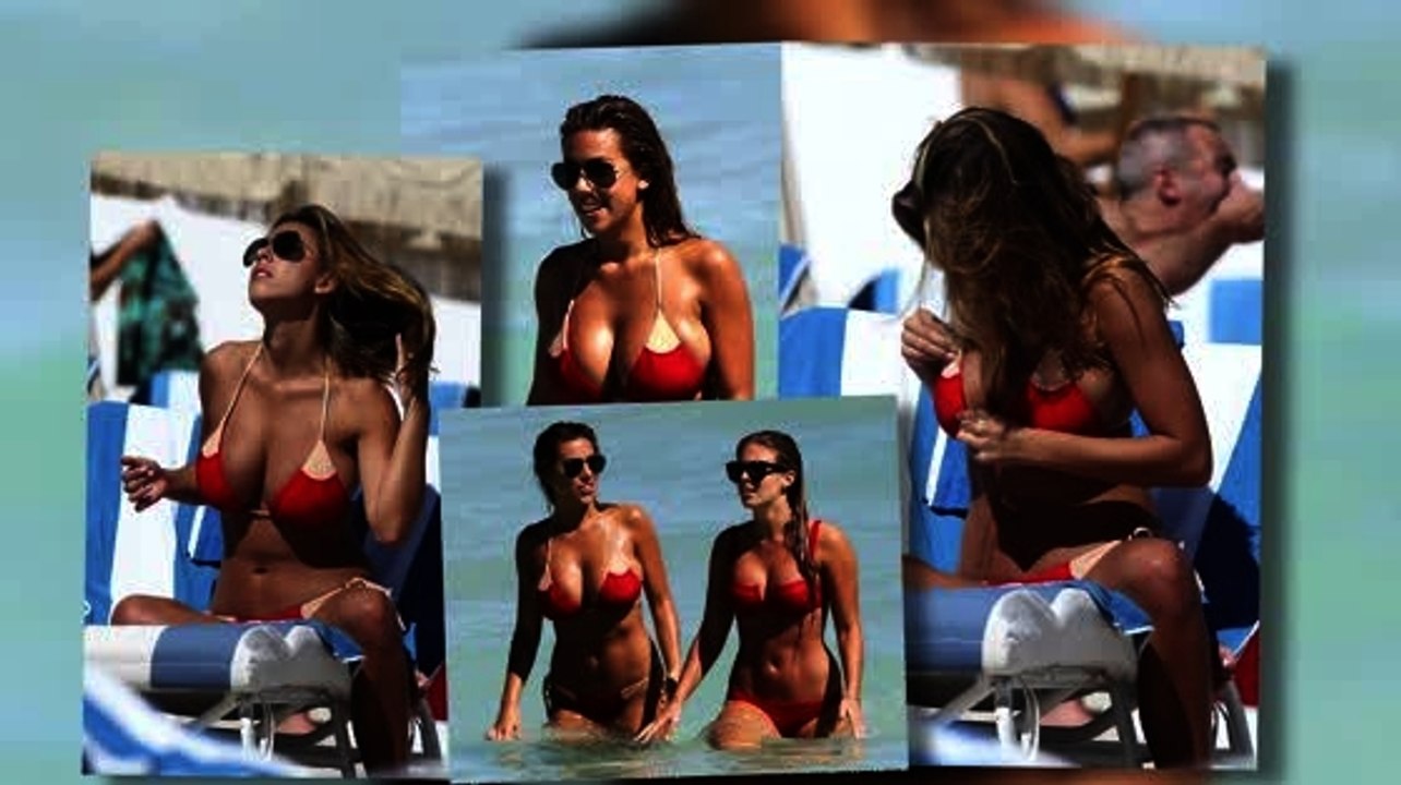 Die heißesten Bikini-Babes diesen Winters