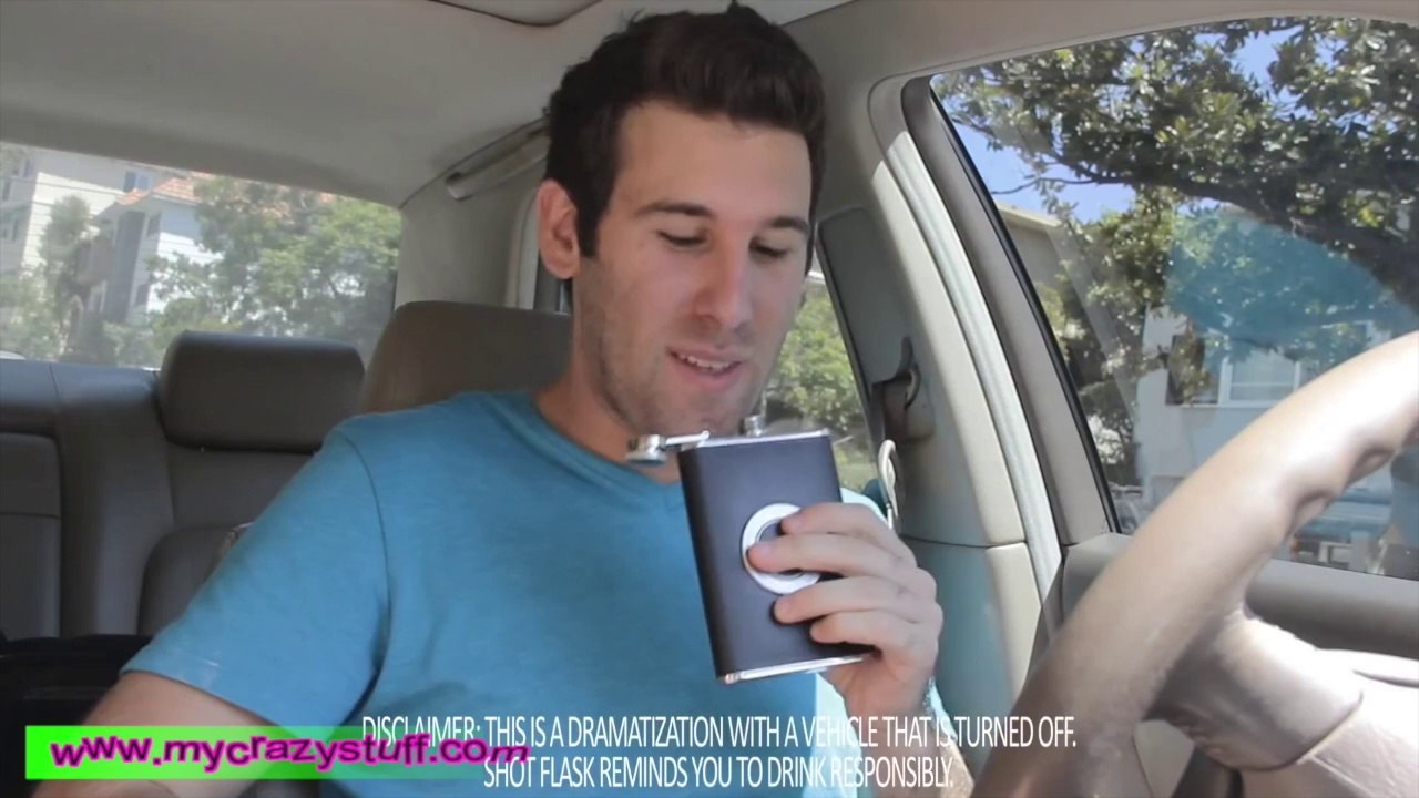 Flasque avec verre télescopique intégré - Mycrazystuff.com