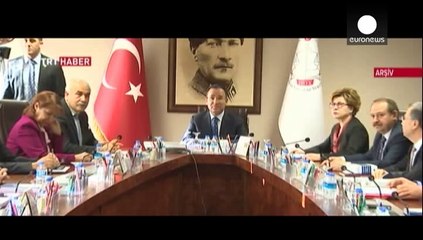 Download Video: Turchia: la Corte Costituzionale cancella la legge che pone la magistratura sotto il controllo del governo