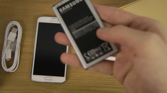 Samsung Galaxy S5 - Unboxing