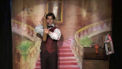 Benoît Rosemont dans "Le secret de la lanterne magique"