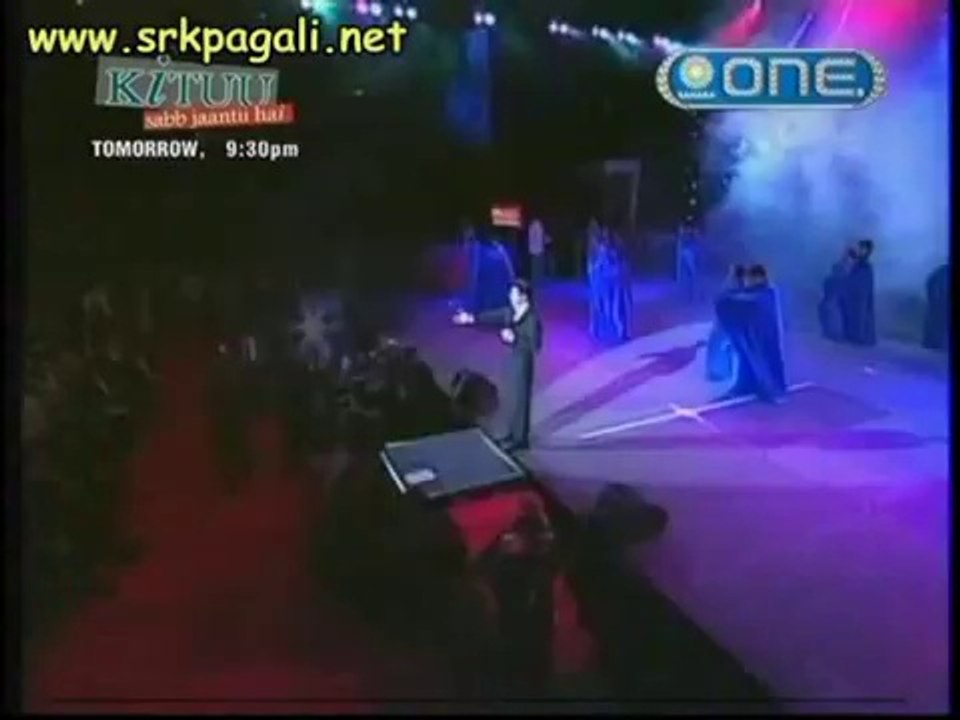 Shah Rukh Khan Joke Best Actor-Singer Award & sings KHNH