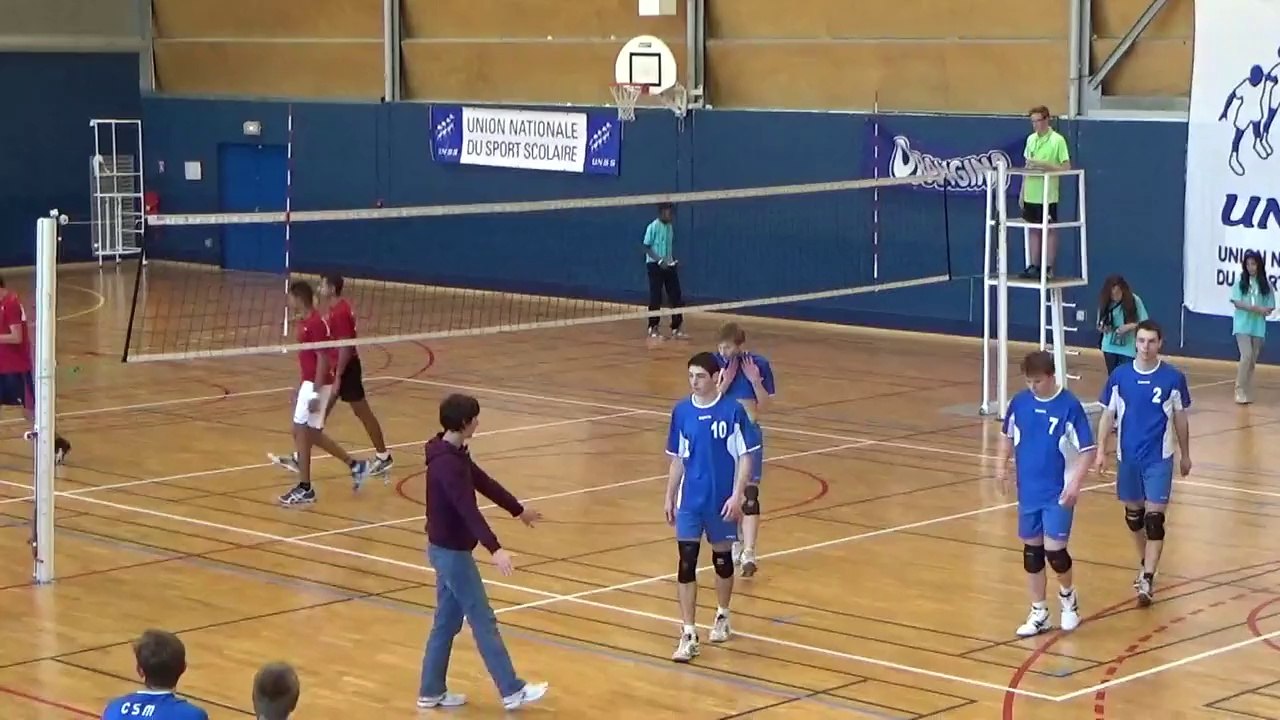 Petite finale Beaucamps-Ligny contre Piton St Leu 1er set