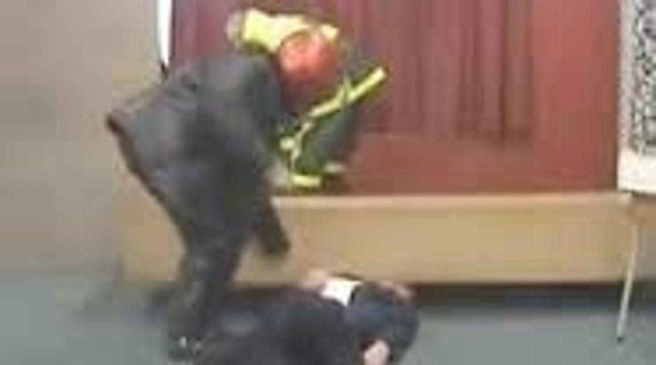 Actor Vs. The Stage (Ouch!)