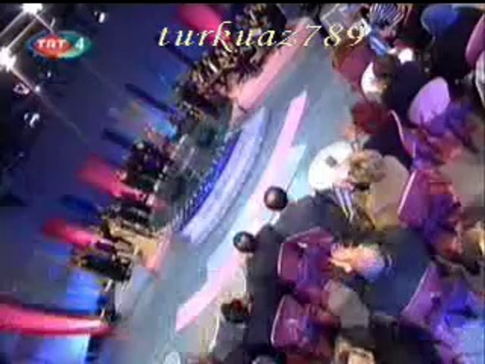 Meral MANSUROĞLU & Hakan AYSEV & Leyla ÇOLAKOĞLU “Affetmem Asla Seni”