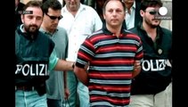 Se busca a un colaborador de Berlusconi condenado por su vinculación con la mafia