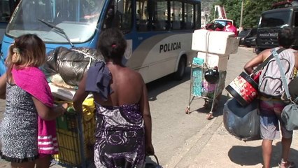 Violento desalojo policial en Rio