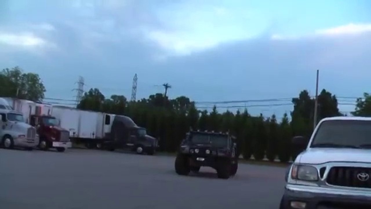 all wheel steering Hummer H1