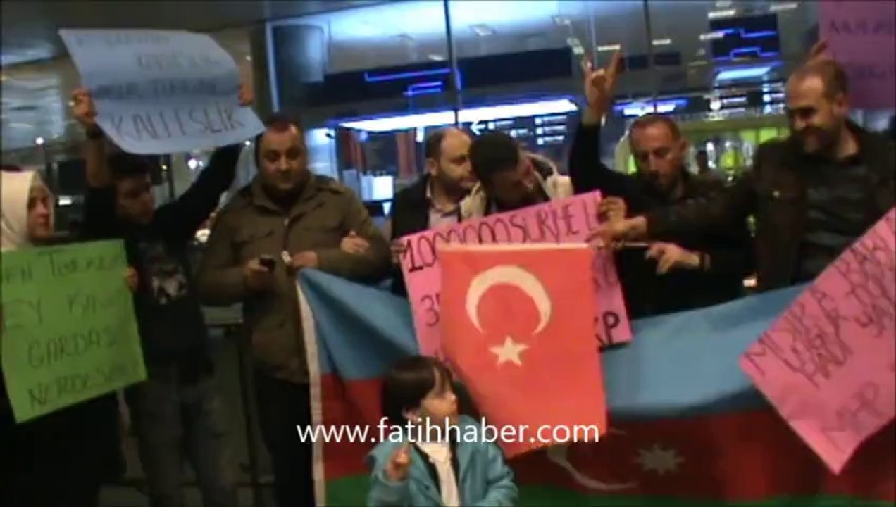 MHP Sığınmacı Uygur Türklerine sahip çıktı