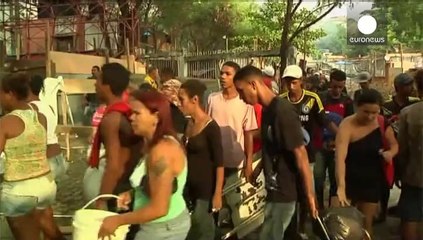 Descargar video: Brasile: scontri durante lo sgombero violento di un edificio occupato