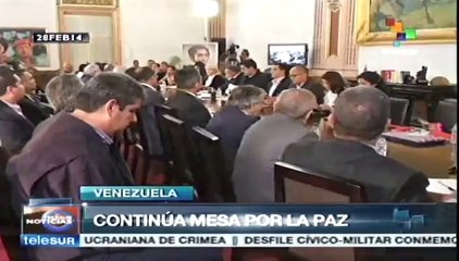 Diálogo de derecha e izquierda en Miraflores; Maduro organiza la paz