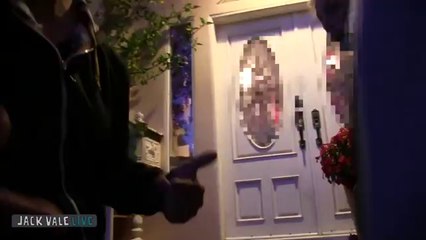 Videos de Risa: Indigente pillado infraganti con un cochazo y un caserón (tepillao.com)