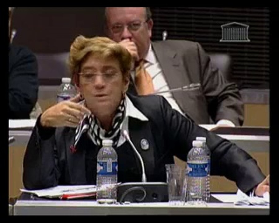 Audition de M. Denys de Béchillon, professeur de droit public à l'université de Pau, membre du Club des juristes - Mercredi 14 Octobre 2009