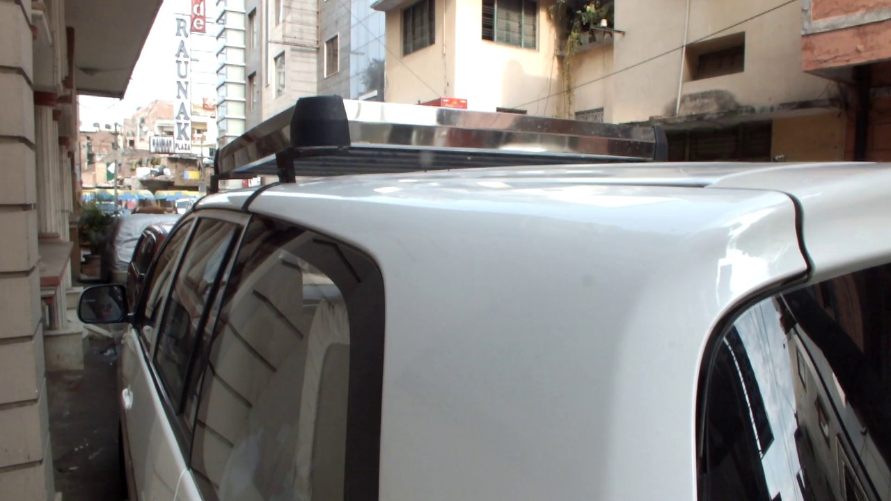 shimla manali car for rent Innova delhi call 9811857779